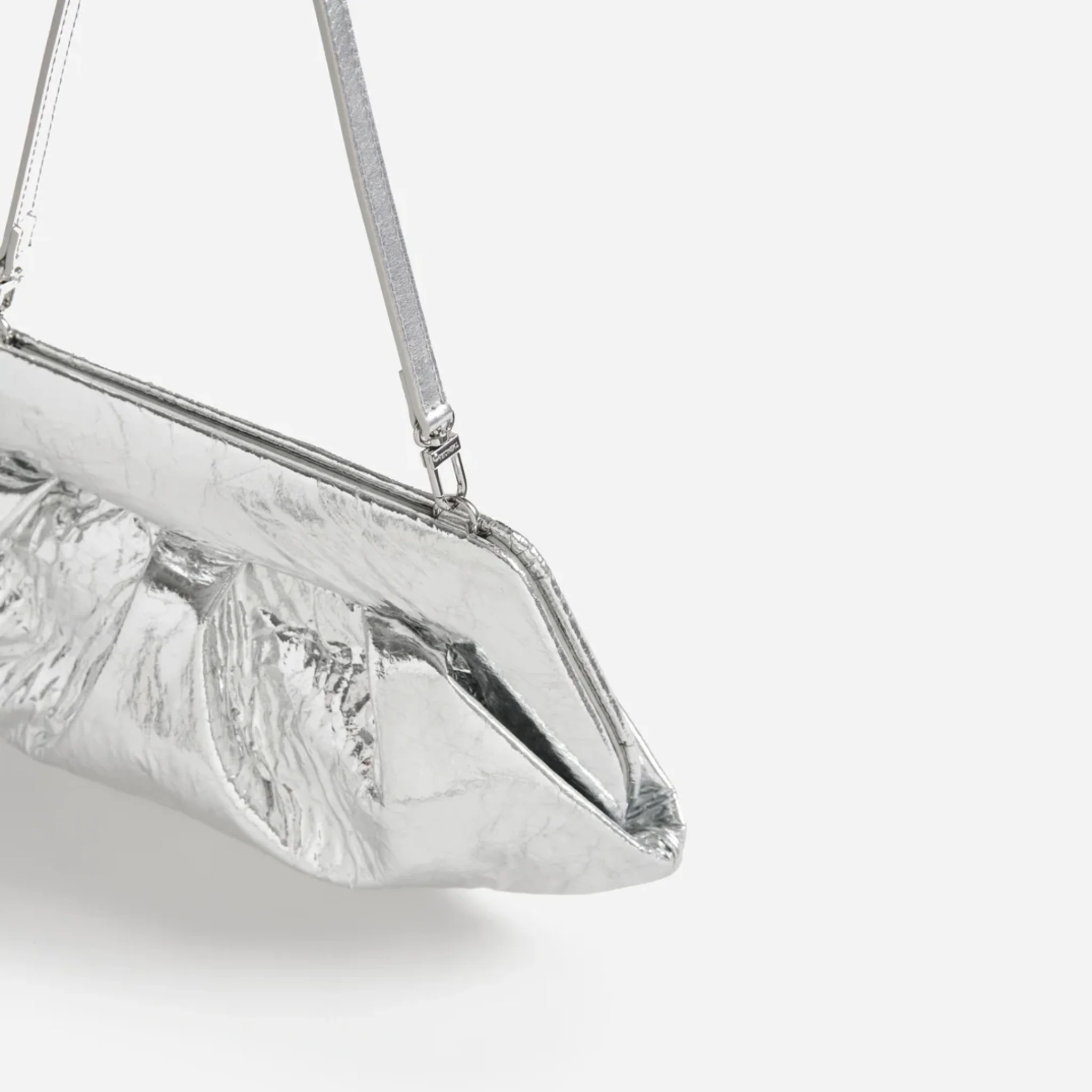 Emera Pineapple - Silver - Image 3