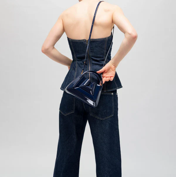 Mini Sera Tote Bag - Patent Navy - Image 9